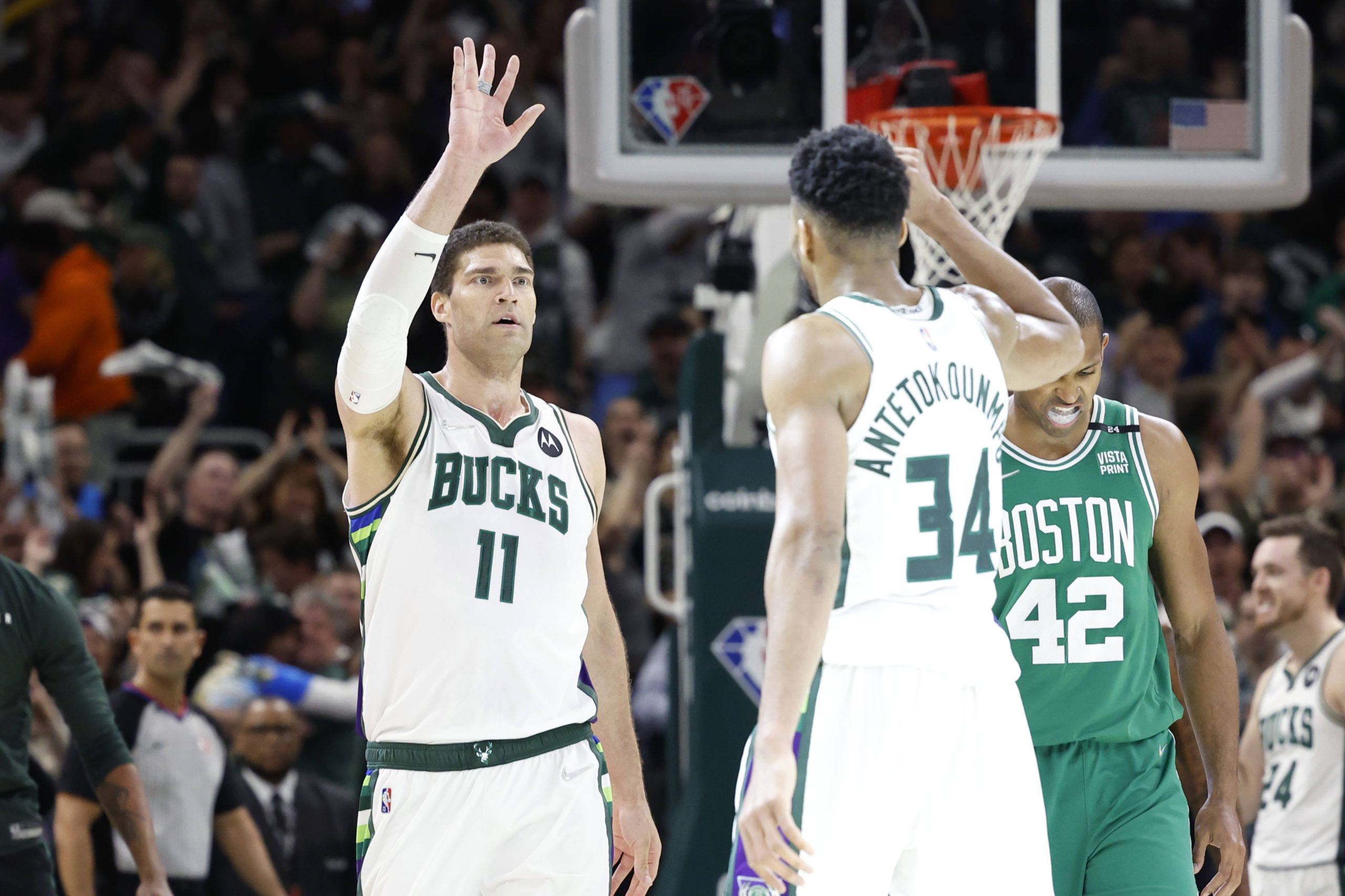 密尔沃基雄鹿队VS达拉斯小牛队NBA盘口选择、预测、赔率