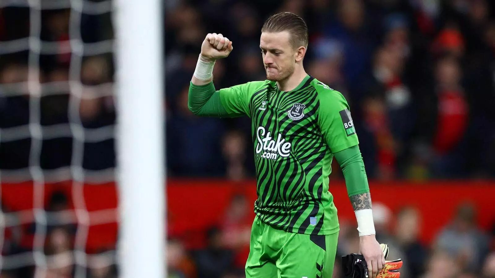 吉米的扑救 2月4日