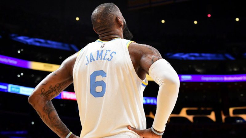 勒布朗-詹姆斯受伤,湖人队有希望进入季后赛吗？