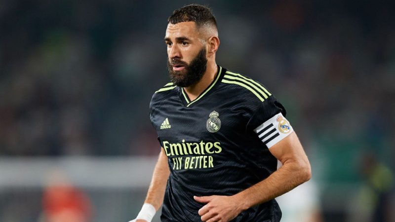 皇马遭遇本泽马受伤的新打击