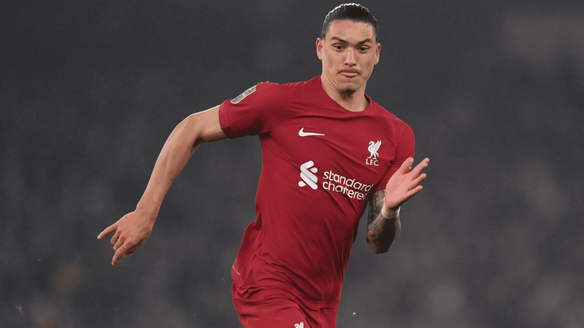 阿斯顿维拉对利物浦的直播,英超联赛预测，电视频道，如何观看，开始时间，赔率