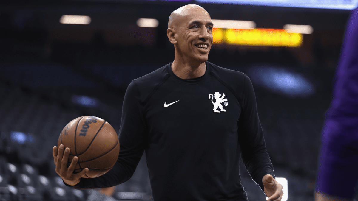 来自过去的爆炸,国王队的高节奏进攻给助理教练道格-克里斯蒂带来了回忆