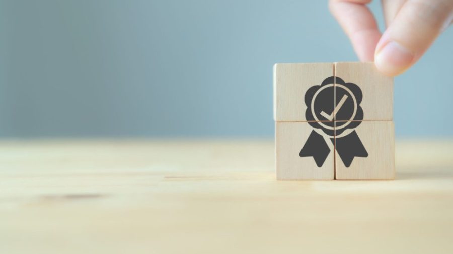 美克科技在安大略省获得批准后迈出了 