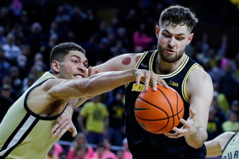 俄亥俄州立大学对密歇根大学的预测和预测（2月5日）