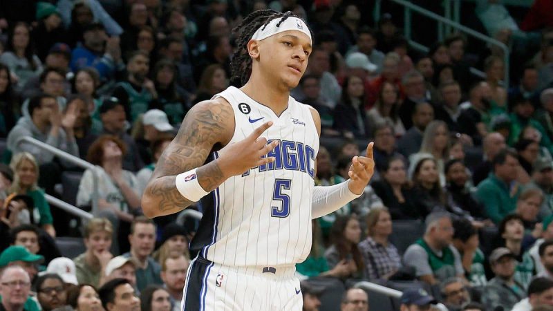 NBA新秀排名,保罗-班杰罗在与凯尔特人的比赛中大放异彩,基冈-穆雷获得本场比赛的最佳防守球员奖