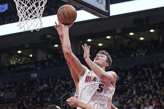 华盛顿奇才对迈阿密热火的预测,迈阿密将占上风