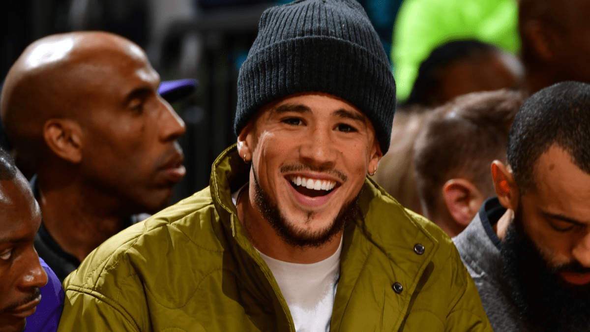 德文-布克伤情更新：太阳队明星因腹股沟拉伤至少再缺阵一周