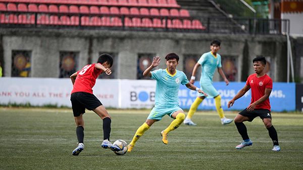 德鲁克拉育俱乐部对帕罗俱乐部的预测,帕罗在积分榜上领先