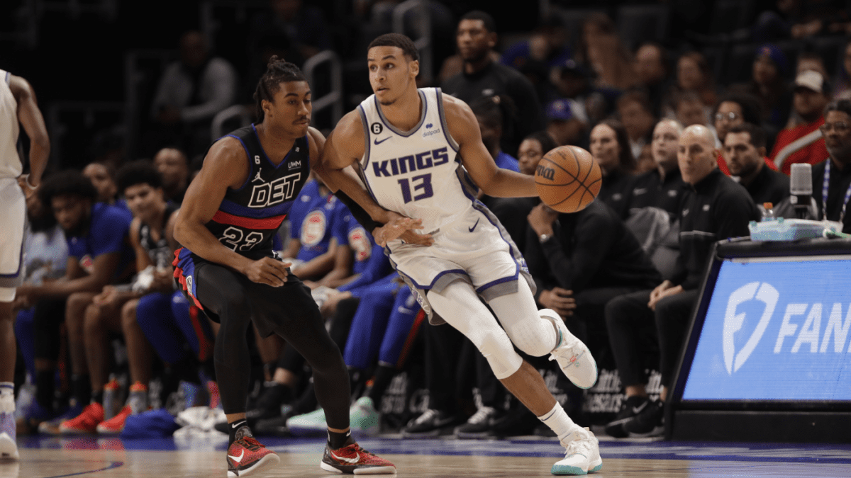 NBA新秀排行,基根-穆雷在对阵雷霆的比赛中创下职业生涯新高,杰里米-索坎正在开发三分球