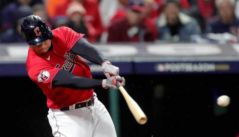 守护者队 VS 洋基队第五场比赛的球员得分–最佳三振出局、击球和本垒打大球/小球