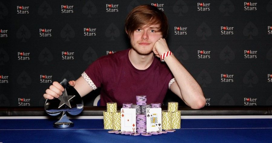 查理-卡雷尔声称他没有学习就把50美元变成了900万美元，键盘侠们回应说