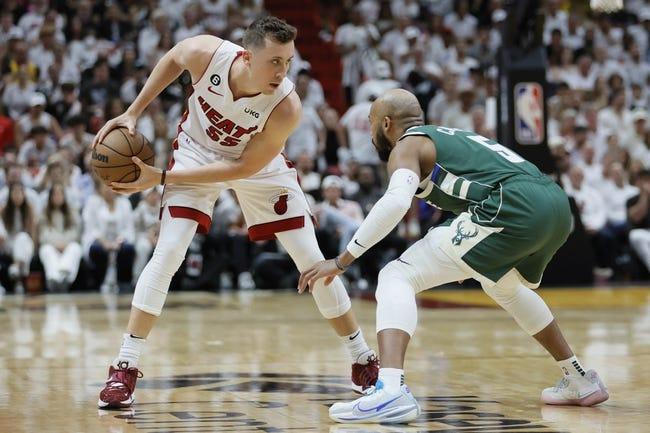 密尔沃基雄鹿队对阵迈阿密热火队 4/24/23--NBA竞猜与预测