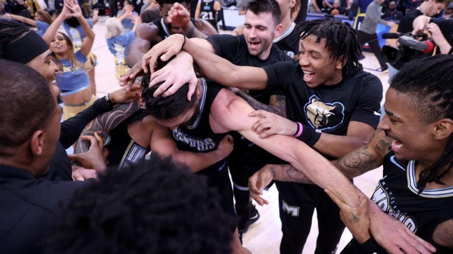 灰熊队取得11连胜，追平球队纪录