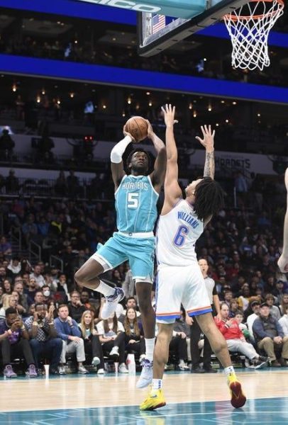 夏洛特黄蜂队对阵俄克拉荷马雷霆队 3/28/23 - NBA推荐和预测