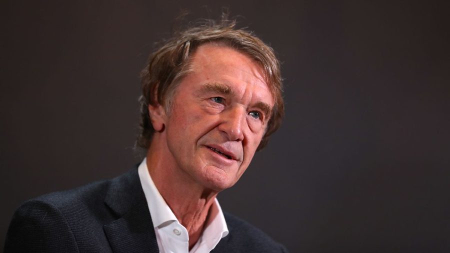 消息人士透露,拉特克利夫加入了曼联的收购行列