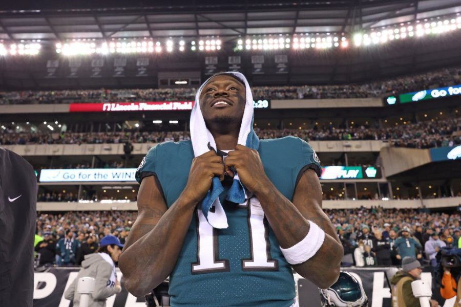 超级碗揭幕战球员得分--酋长队对老鹰队的球员大球/小球预测