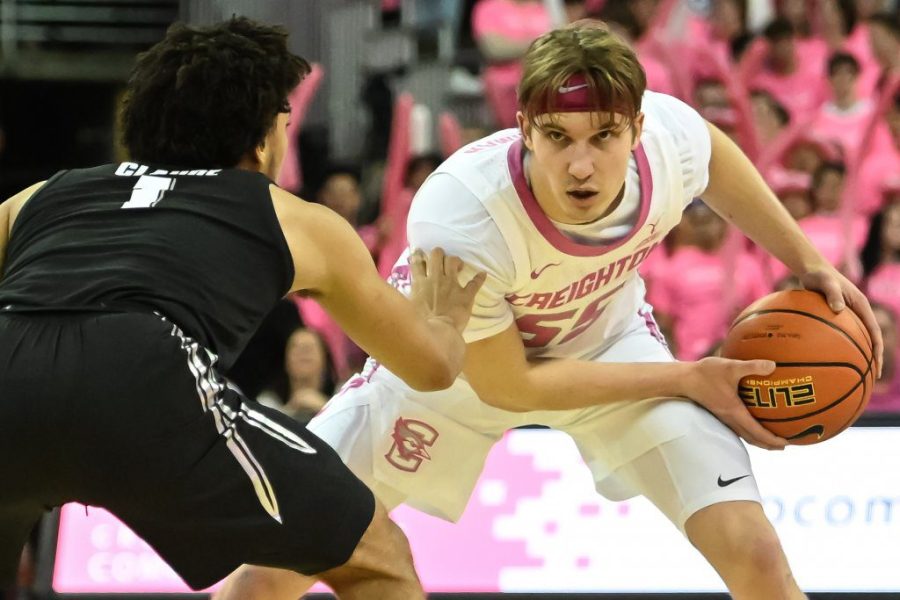 康涅狄格大学VS克里顿大学的赔率、让分和预测（2月11日）