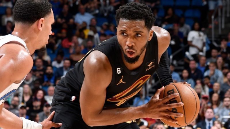 米切尔再次砍下40分，为4号种子的骑士队追平纪录