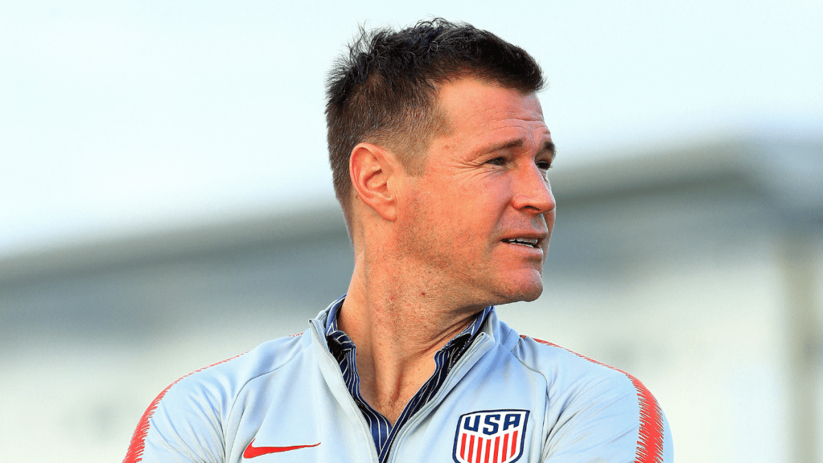 据报道，布莱恩-麦克布赖德离开了美国国家队总经理的职位，因为格雷格-贝哈尔特的不确定性持续存在