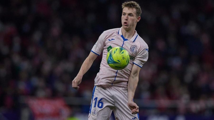 捷克足球运动员雅库布-扬克托宣布自己是同性恋：