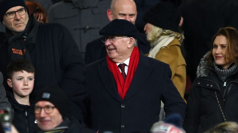 物有所值： 亚历克斯爵士获得40岁的奖章