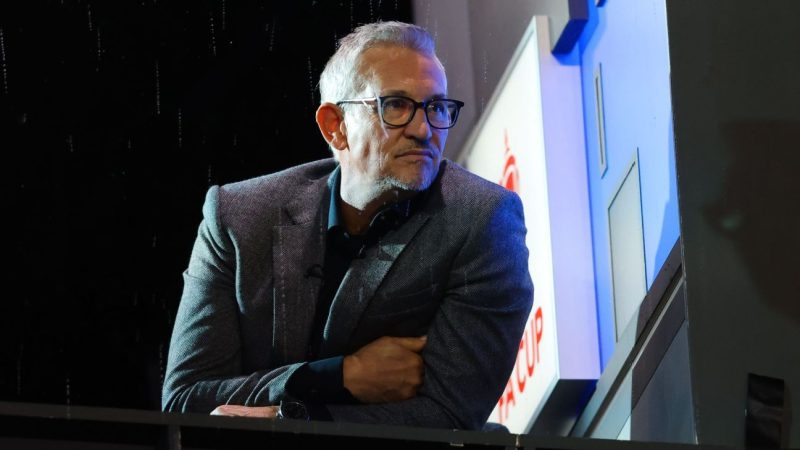 莱因克尔在推特上的争论中退出BBC