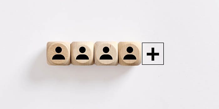 蓬勃发展的游戏公司增加了新的产品负责人和市场经理