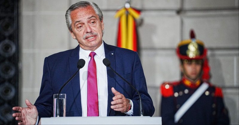 阿根廷选举赔率：费尔南德斯总统被认为将击败拉雷塔和米莱