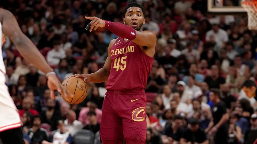 今天的NBA球员得分,多诺万-米切尔和奥斯汀-里夫斯是最佳选择（3月12日）