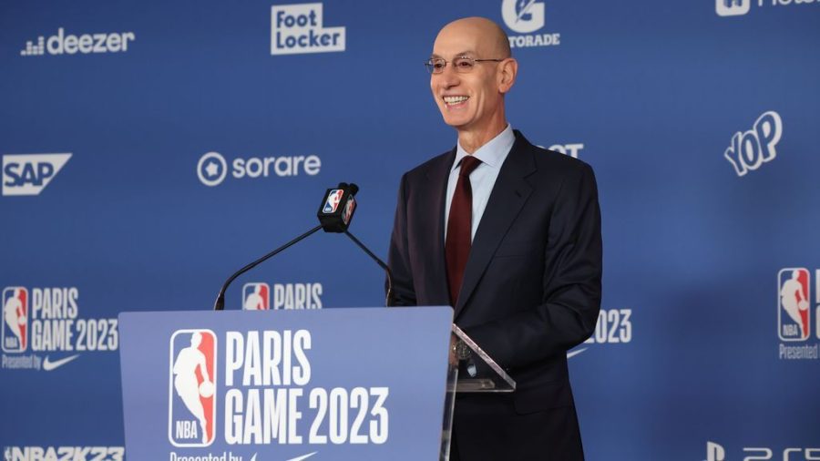 西尔弗和马克龙谈在法国发展游戏的目标