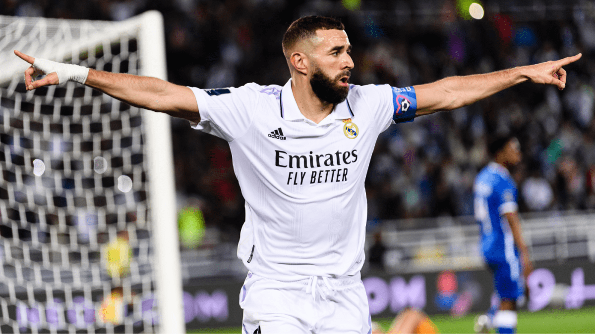 皇马收获第五个国际足联俱乐部世界杯冠军，5-3击败阿尔希拉尔，卡里姆-本泽马回归并取得进球