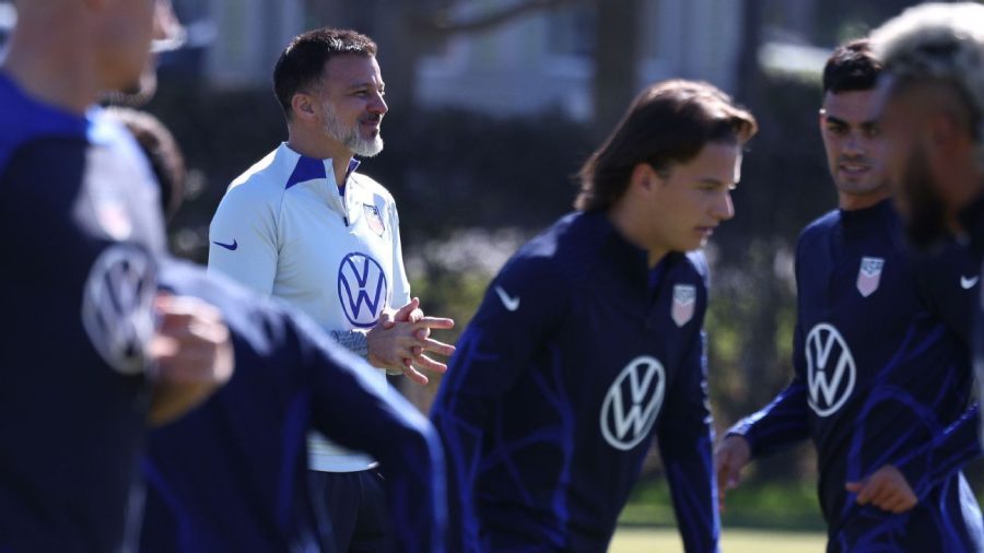 美国队临时主帅哈德森：