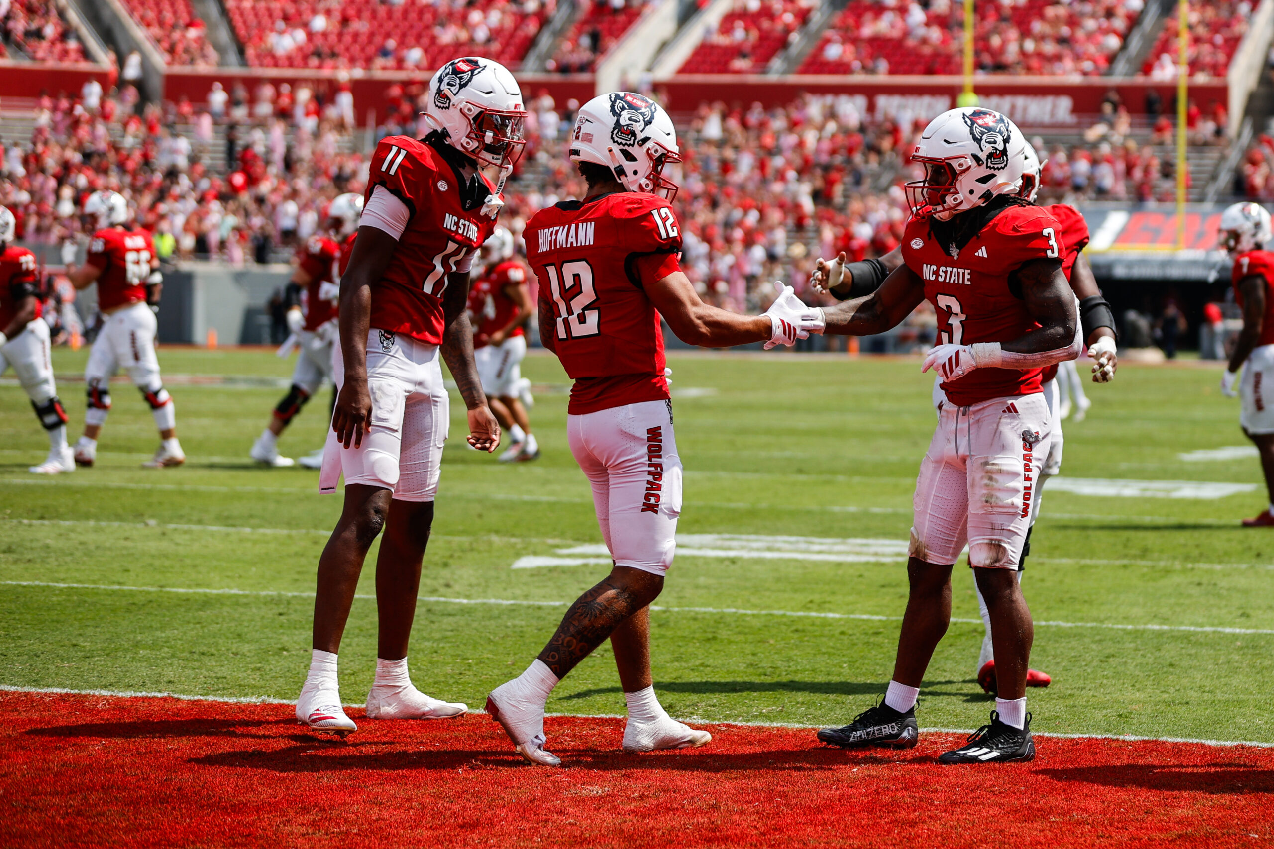 北卡罗来纳州立大学对阵维克森林大学球员个人数据投注 | 周四大学橄榄球同场串关