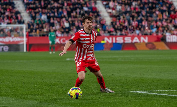 巴塞罗那战胜赫罗纳，重拾西甲冠军之路