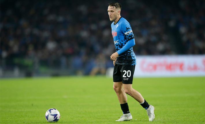 那不勒斯将在意大利杯16强中对阵克雷莫内斯