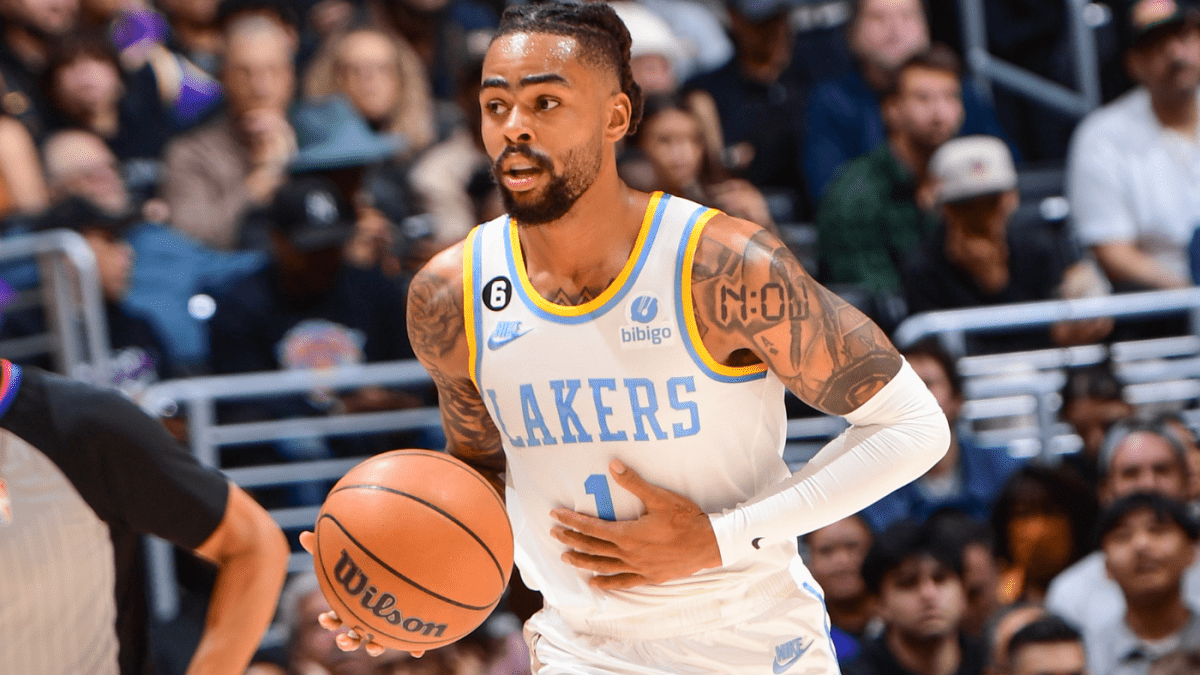 湖人队在对尼克斯队的比赛中失利后，错失机会的可能性继续缩小