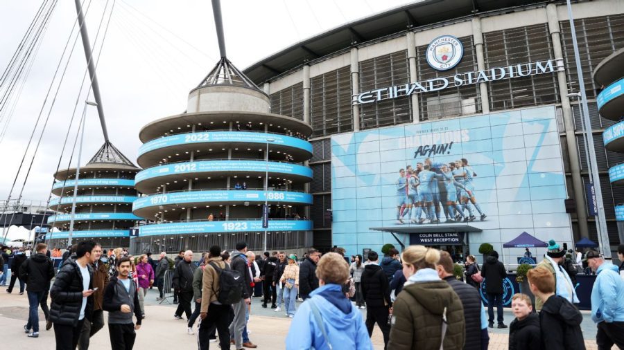 曼城谴责对利物浦球队大巴的破坏