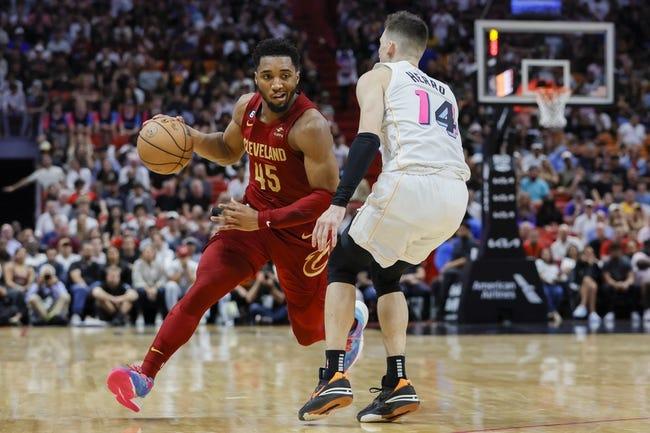克利夫兰骑士队对阵迈阿密热火队 3/10/23 - NBA推荐和预测