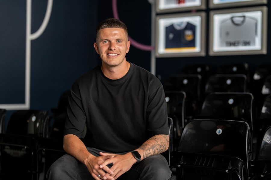 Midnite将高级设计师职位交给班博