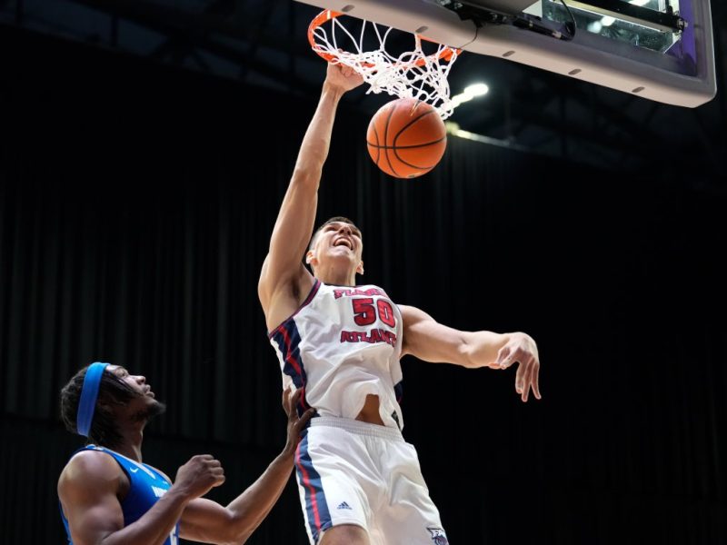 佛罗里达大学VS孟菲斯的赔率、推荐和预测（3月17日）