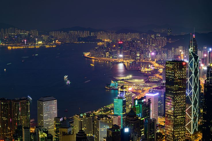 富高梅向投资者发出盈利警告