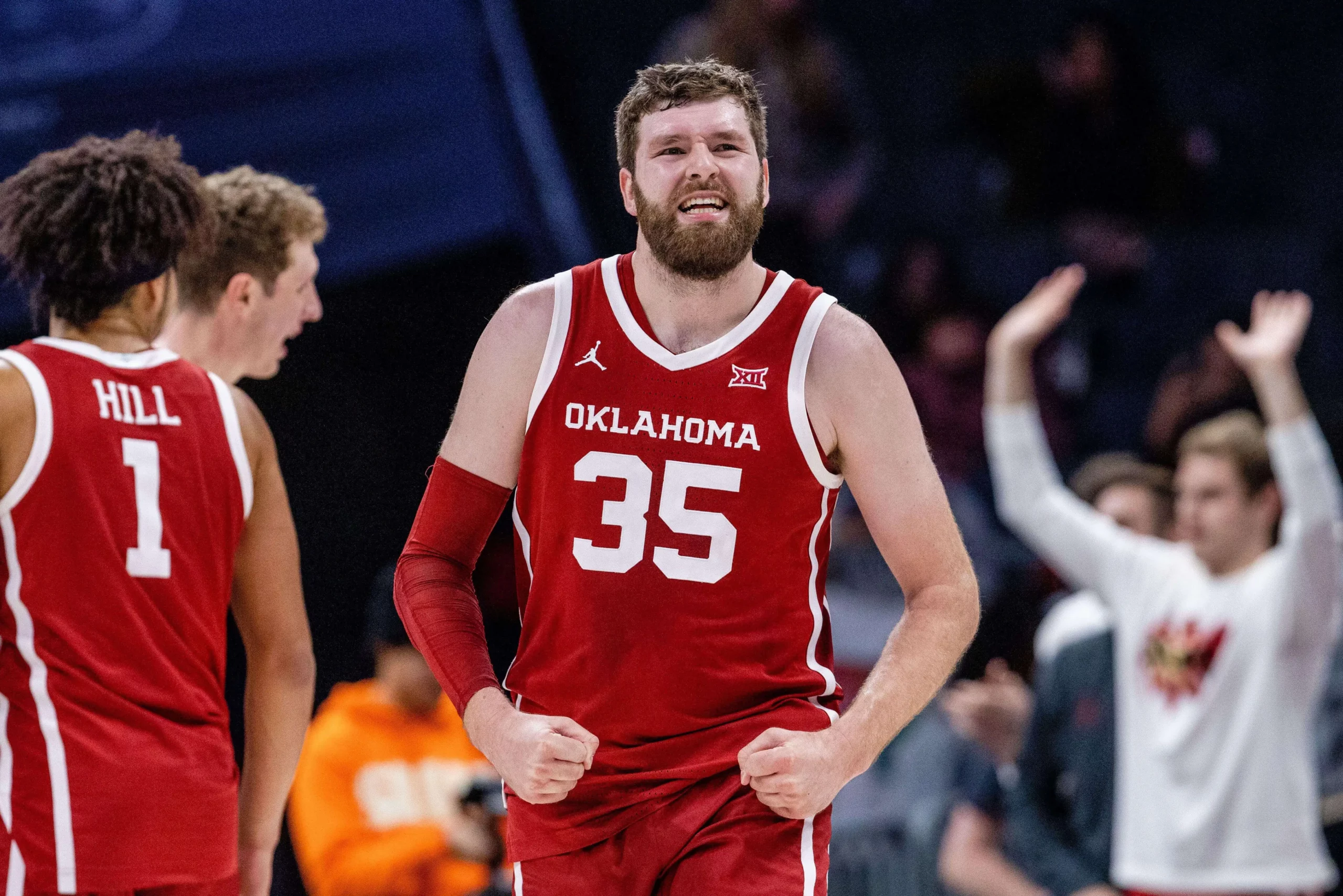 NCAA BAsketball周六最佳赌注,疯狂继续