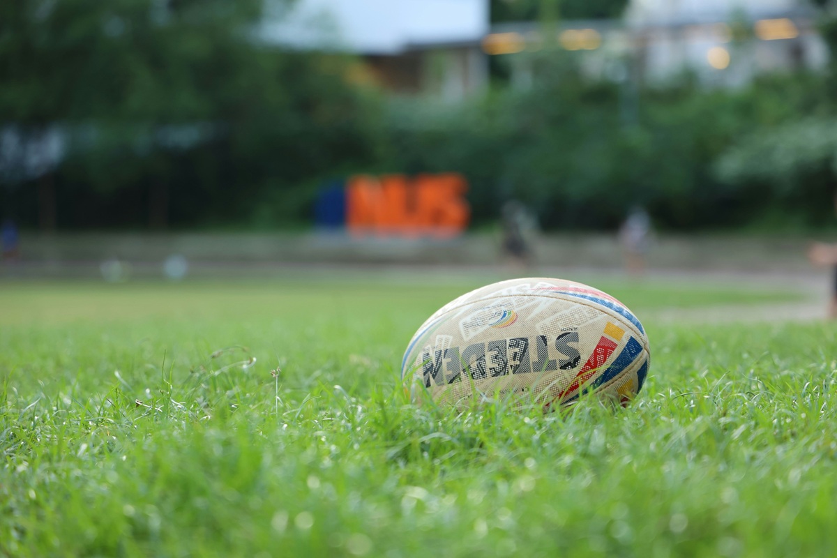 NRL球星布兰登·史密斯涉嫌爆炸性短信揭露涉毒及体育博彩内幕