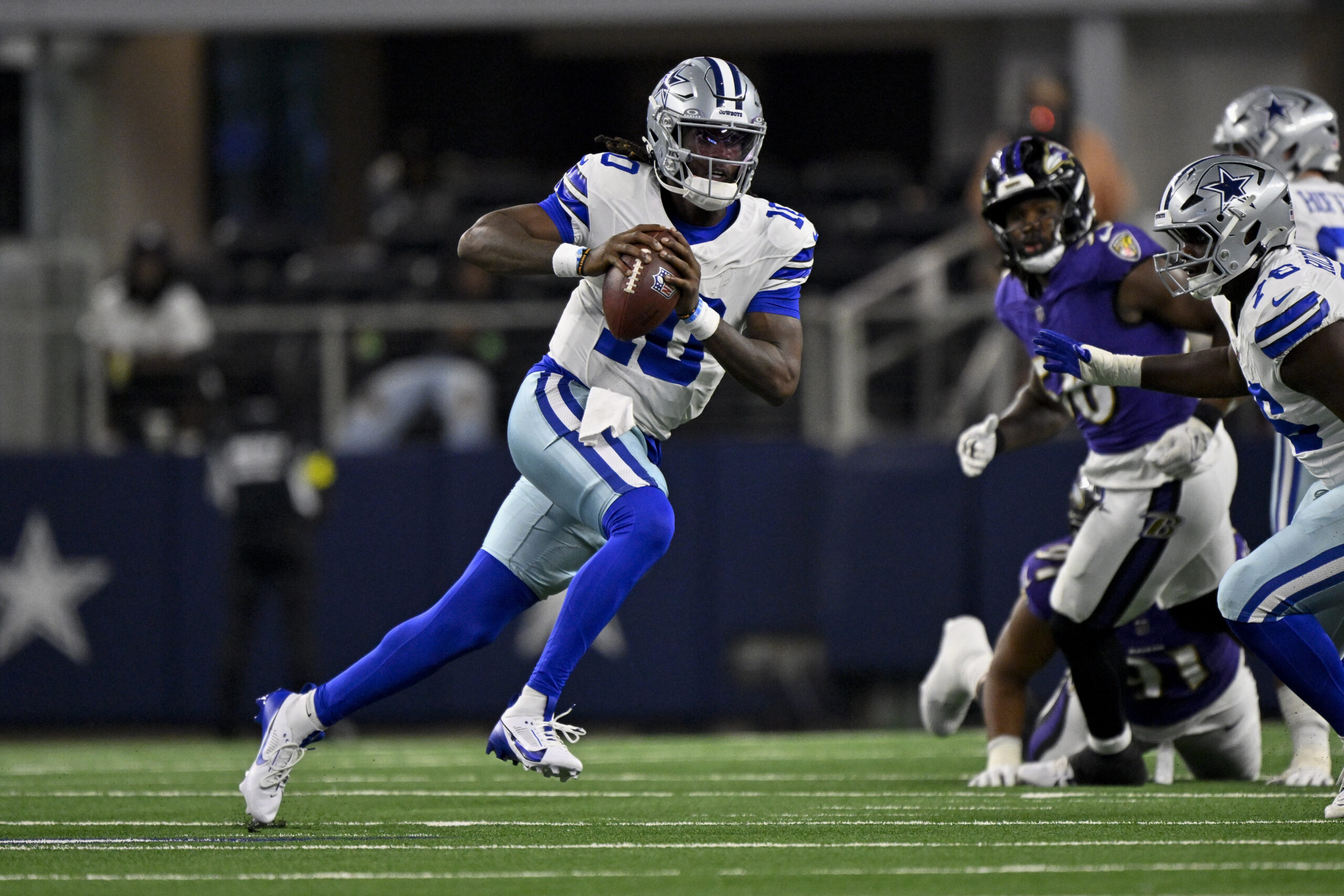 猎鹰队对阵牛仔队赔率,推荐及参赛球员 如何观看