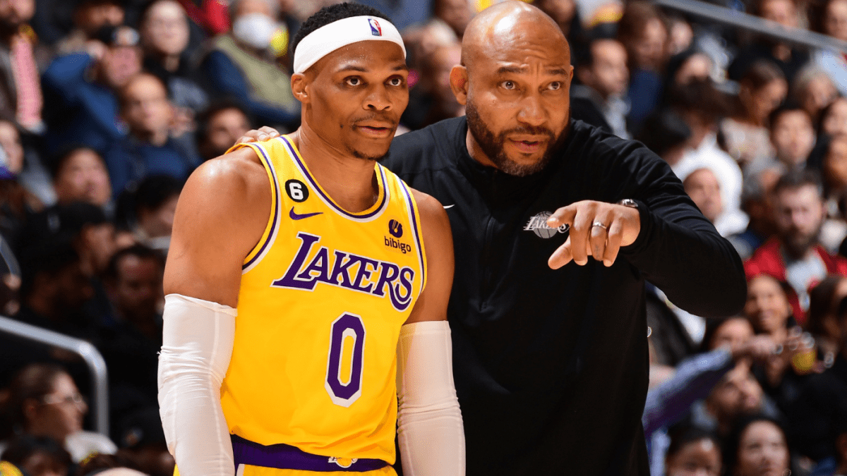 据报道，湖人队的拉塞尔-威斯布鲁克和达文-哈姆在交易截止日期前的最后一场比赛中发生了 