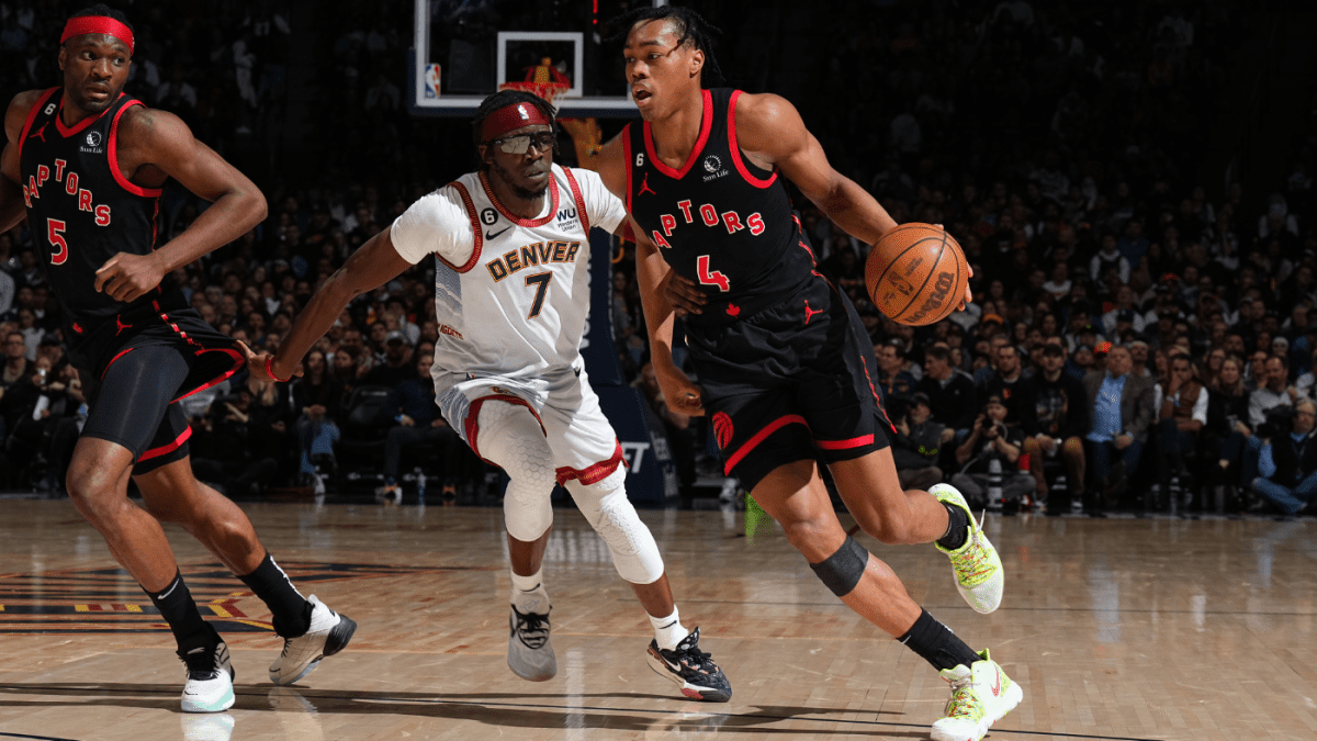 猛龙队斯科特-巴恩斯在对阵掘金队的比赛中被罚下，代价高昂，这是裁判争议的最新例子