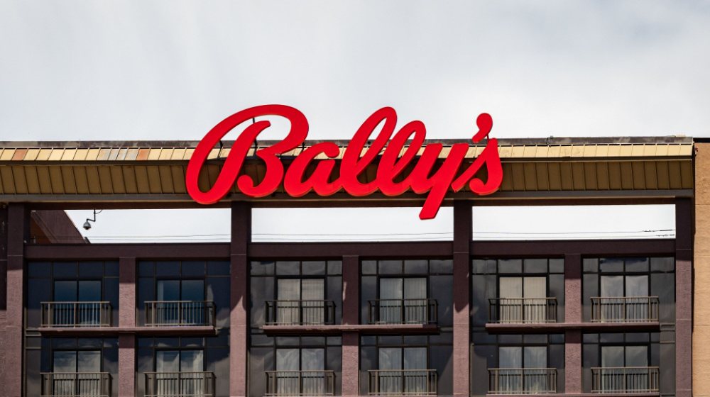 西班牙博彩广告限制迫使诺丁汉森林撤换Bally's球衣正面赞助商