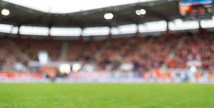 2025/26 英冠联赛赛季前瞻与博彩预测：谁将最终登顶？