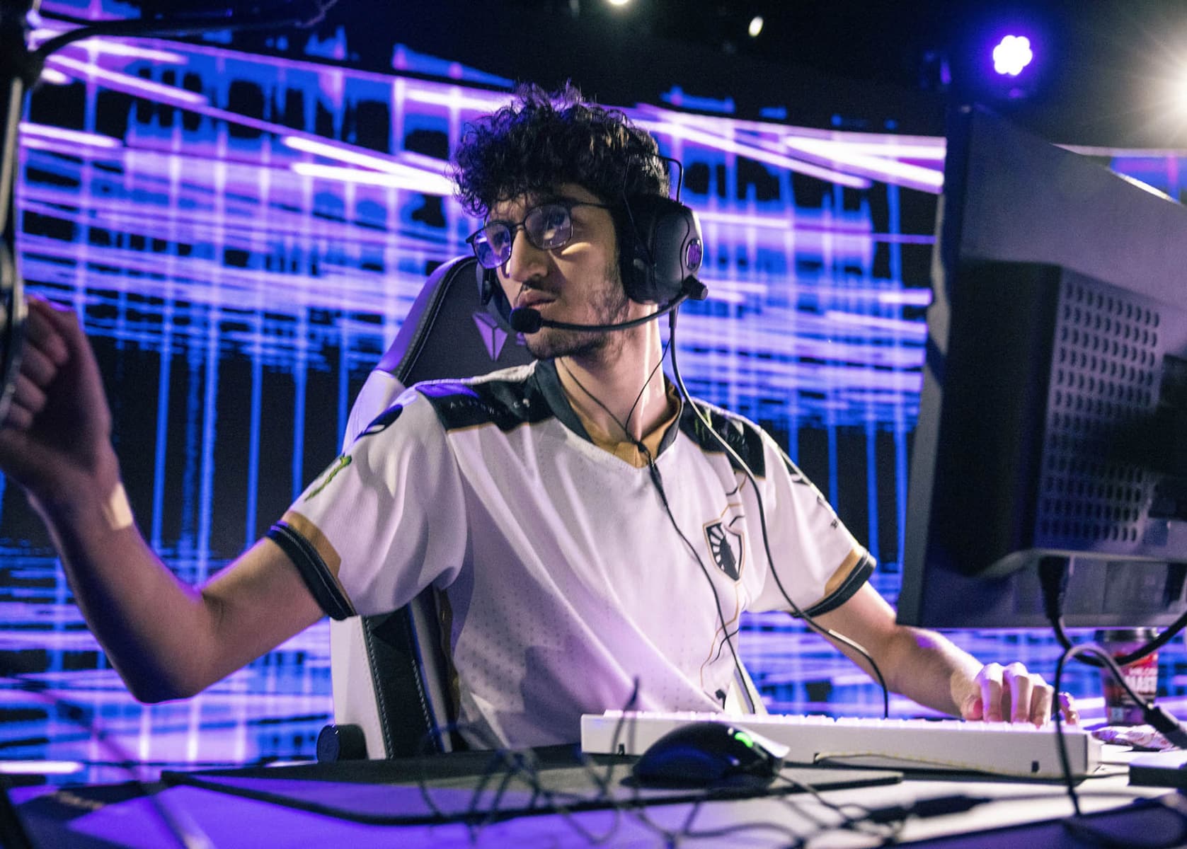 3DMAX宣布Nivera将作为Maka的替补选手出战ESL职业联赛第22赛季