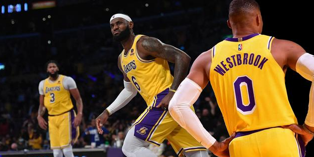 洛杉矶湖人 vs 菲尼克斯太阳，预测，投注技巧，赔率2.01，湖人获胜